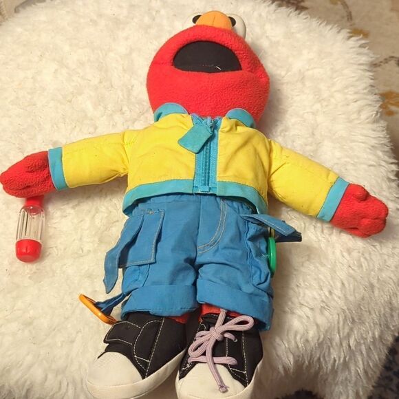 Fisher Price Vintage 2005 Sesame Street Teach Me To Dress - Picture 4 of 5